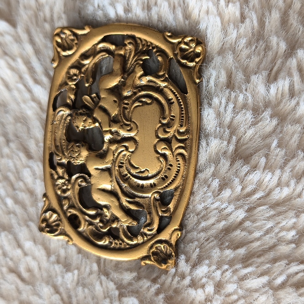 Victorian Style Double Cherub Brouch